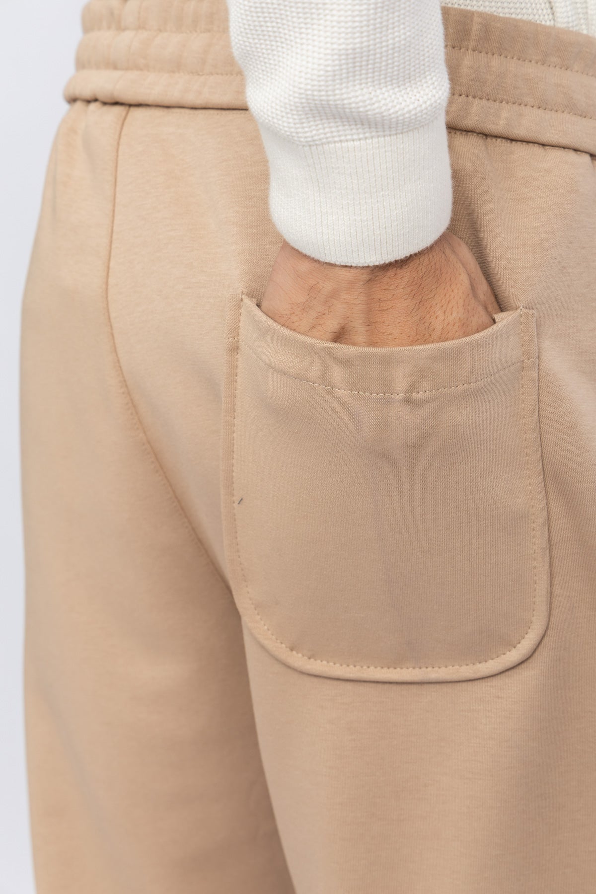 D BEIGE