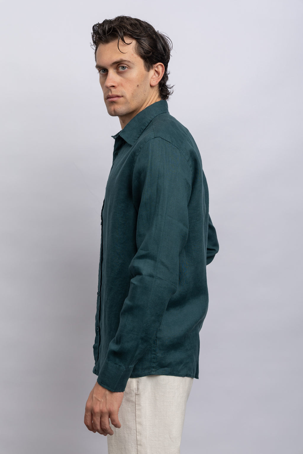 D Green