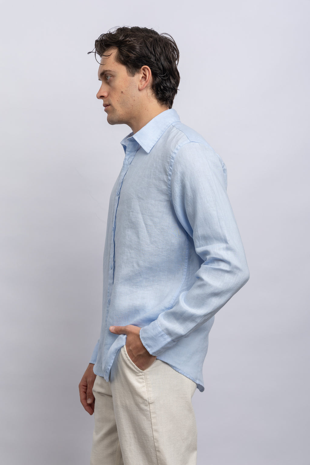 L-SLEEVE SLIM FIT CASUAL SHIRT
