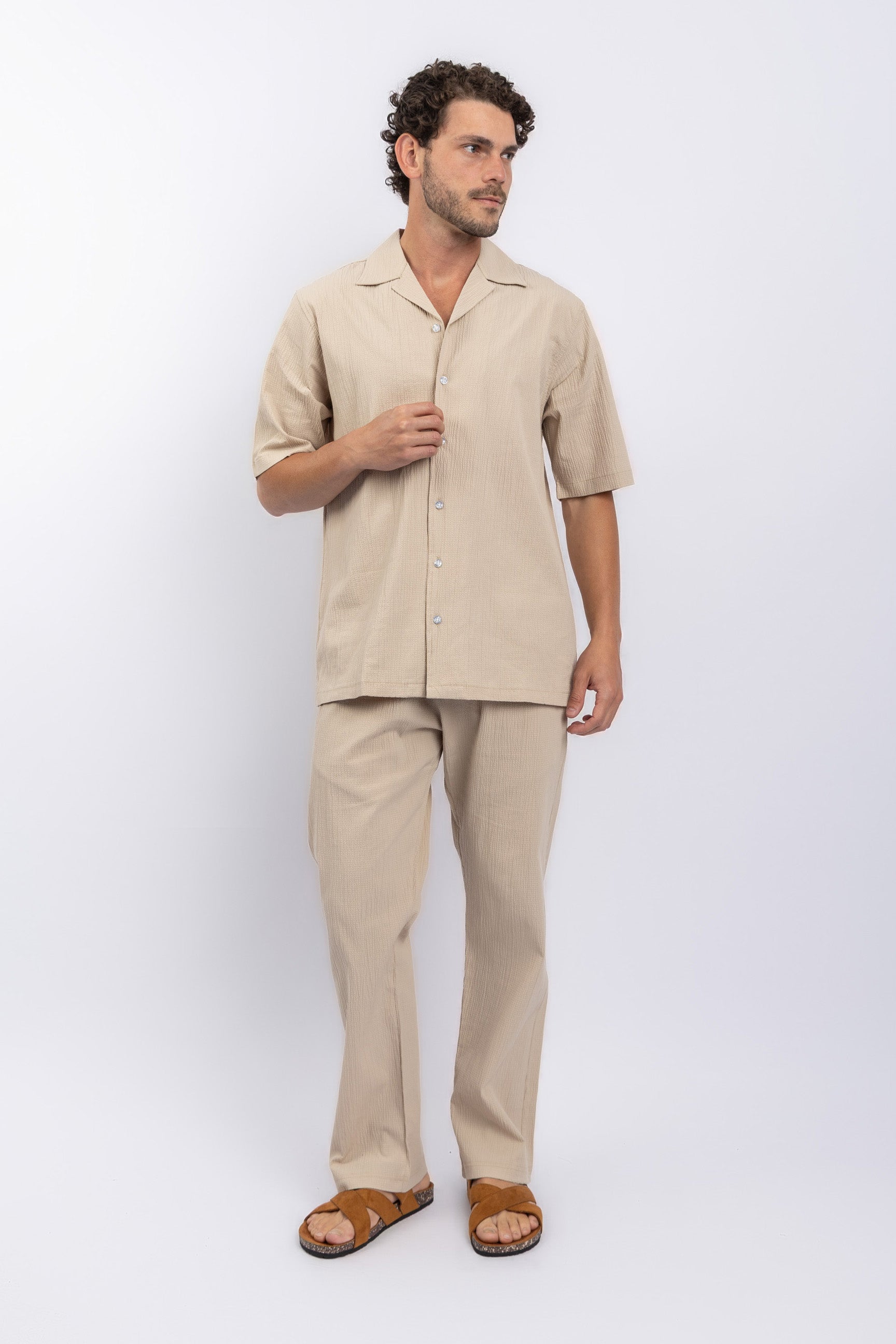 BEIGE Main image