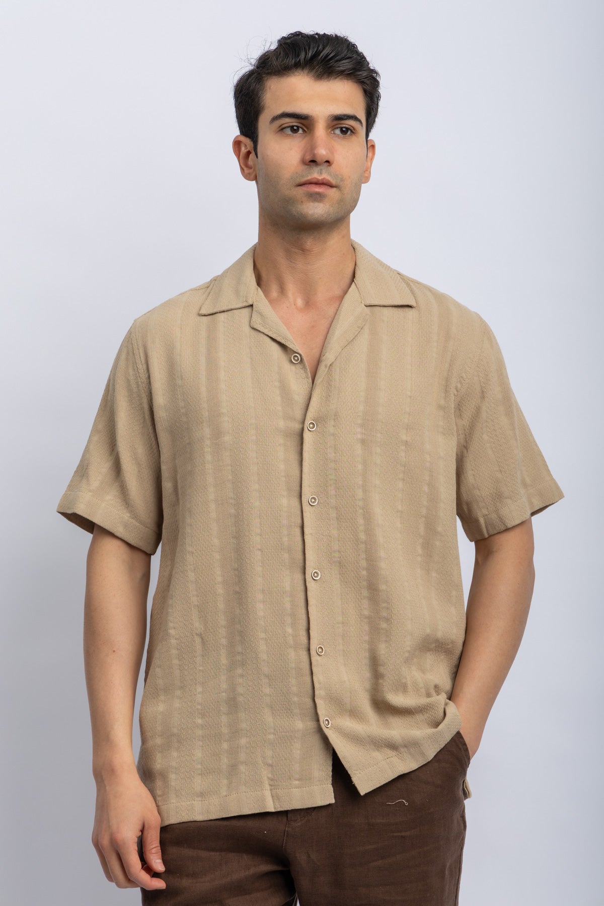 SHORT SLEEVE CASUAL SHIRT Secondary image