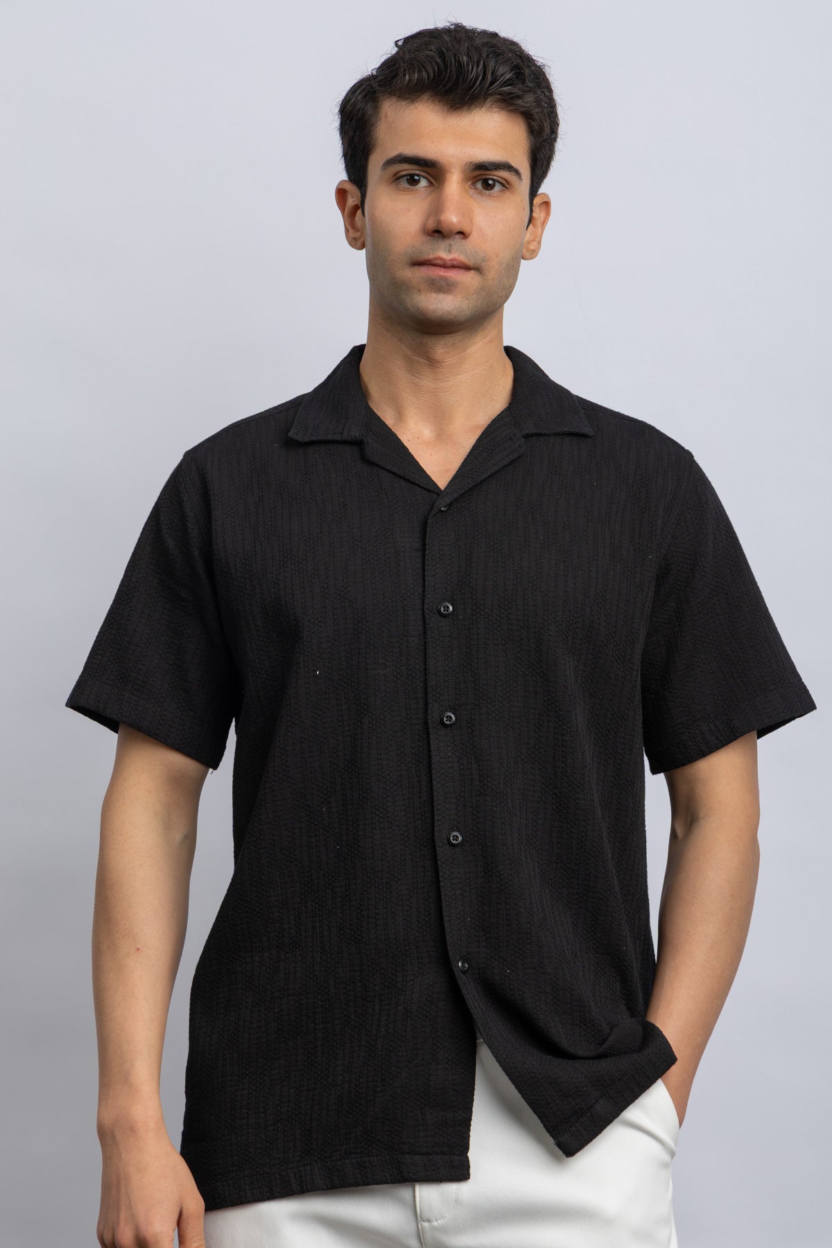 SHORT SLEEVE CASUAL SHIRT Secondary image