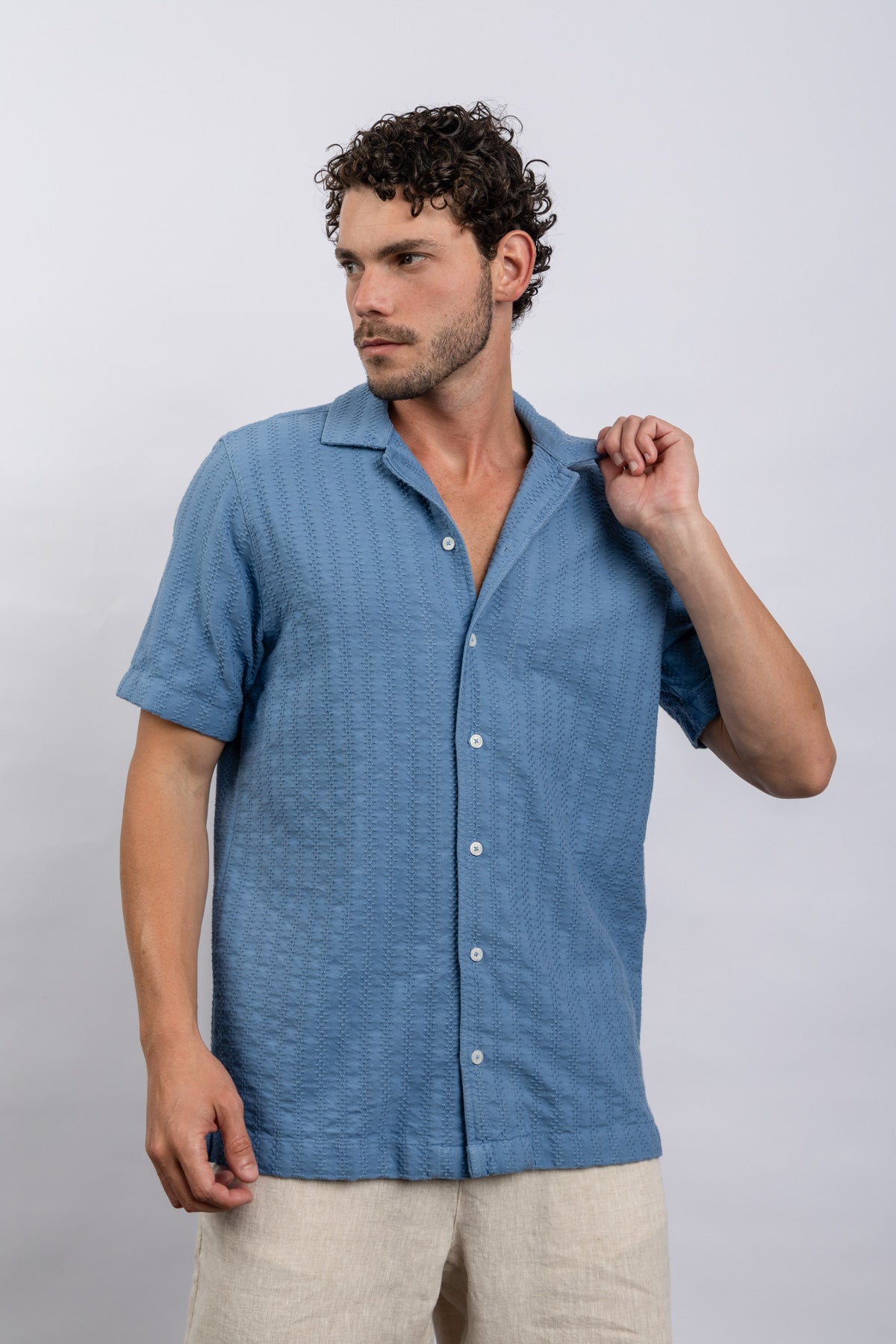 L INDIGO