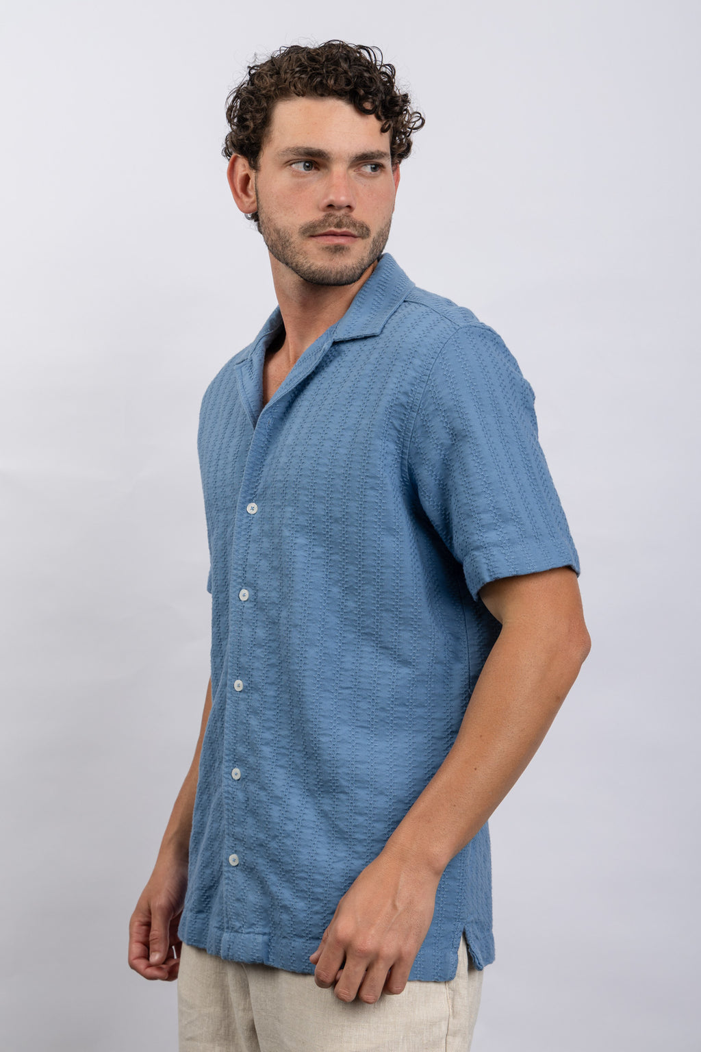 L INDIGO
