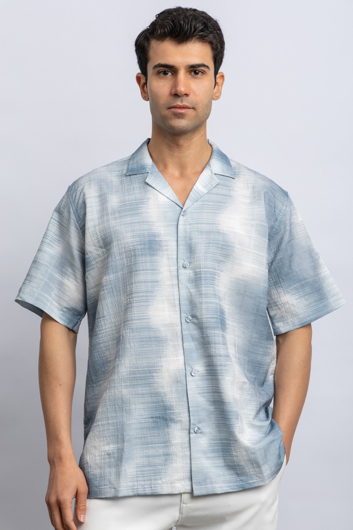 SHORT SLEEVE CASUAL SHIRT Secondary image
