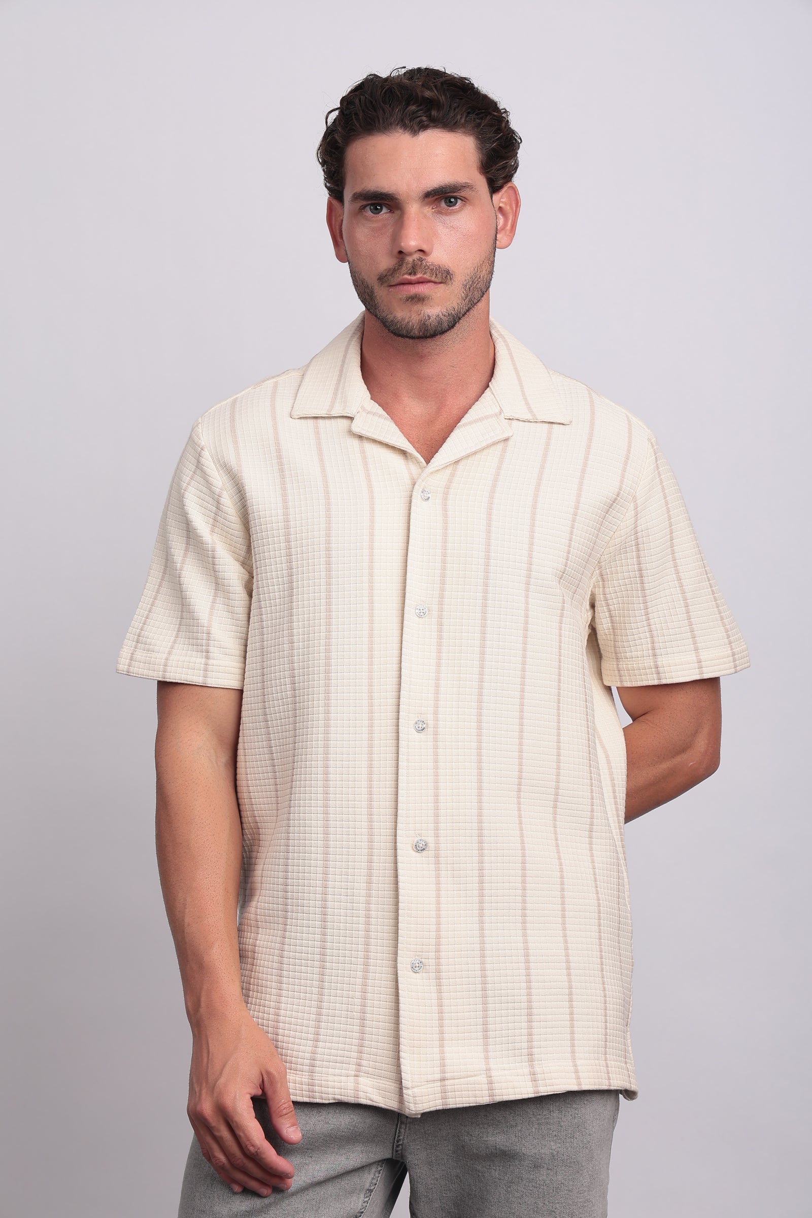 SHORT SLEEVE CASUAL SHIRT Secondary image