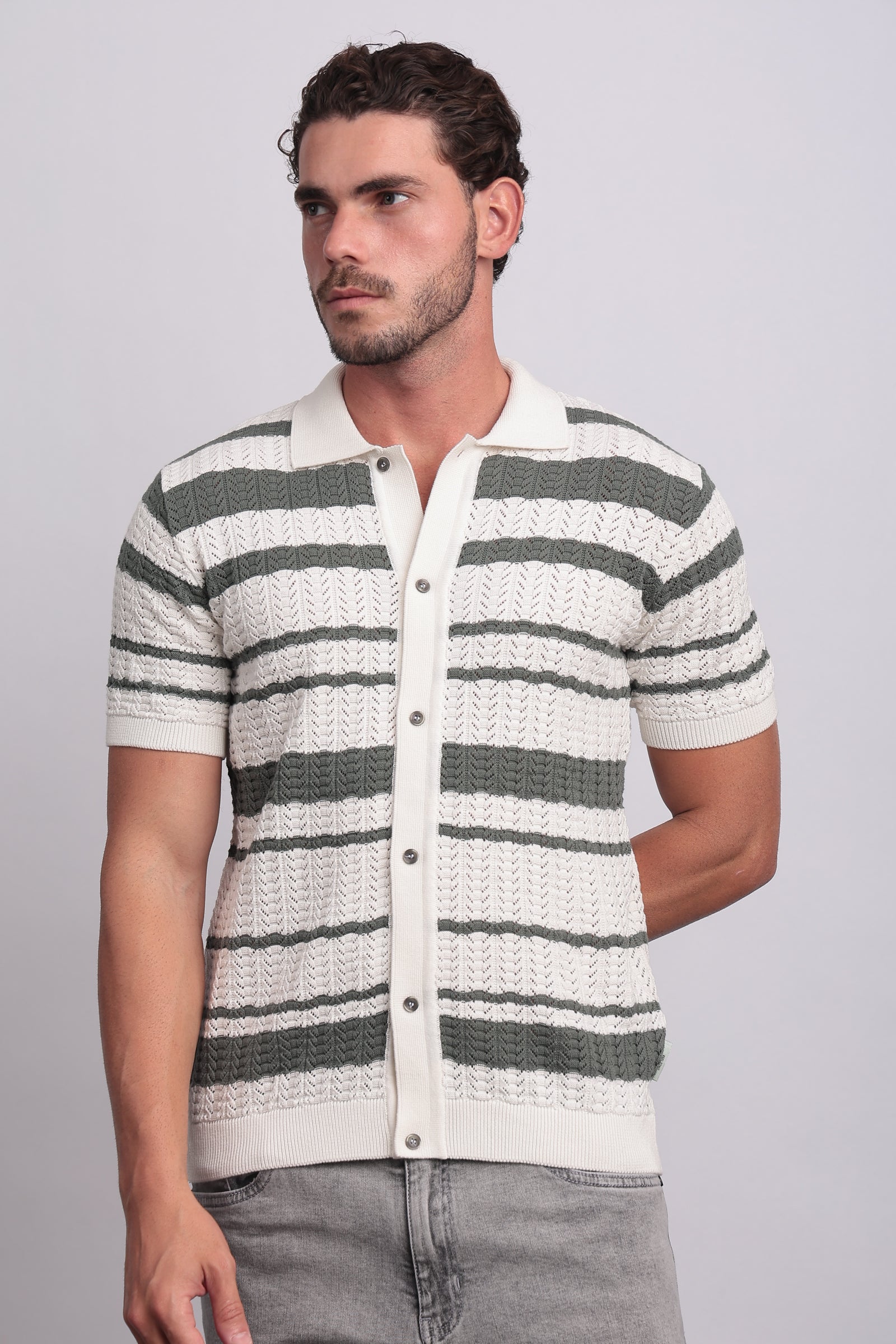 SHORT SLEEVE CASUAL SHIRT Secondary image