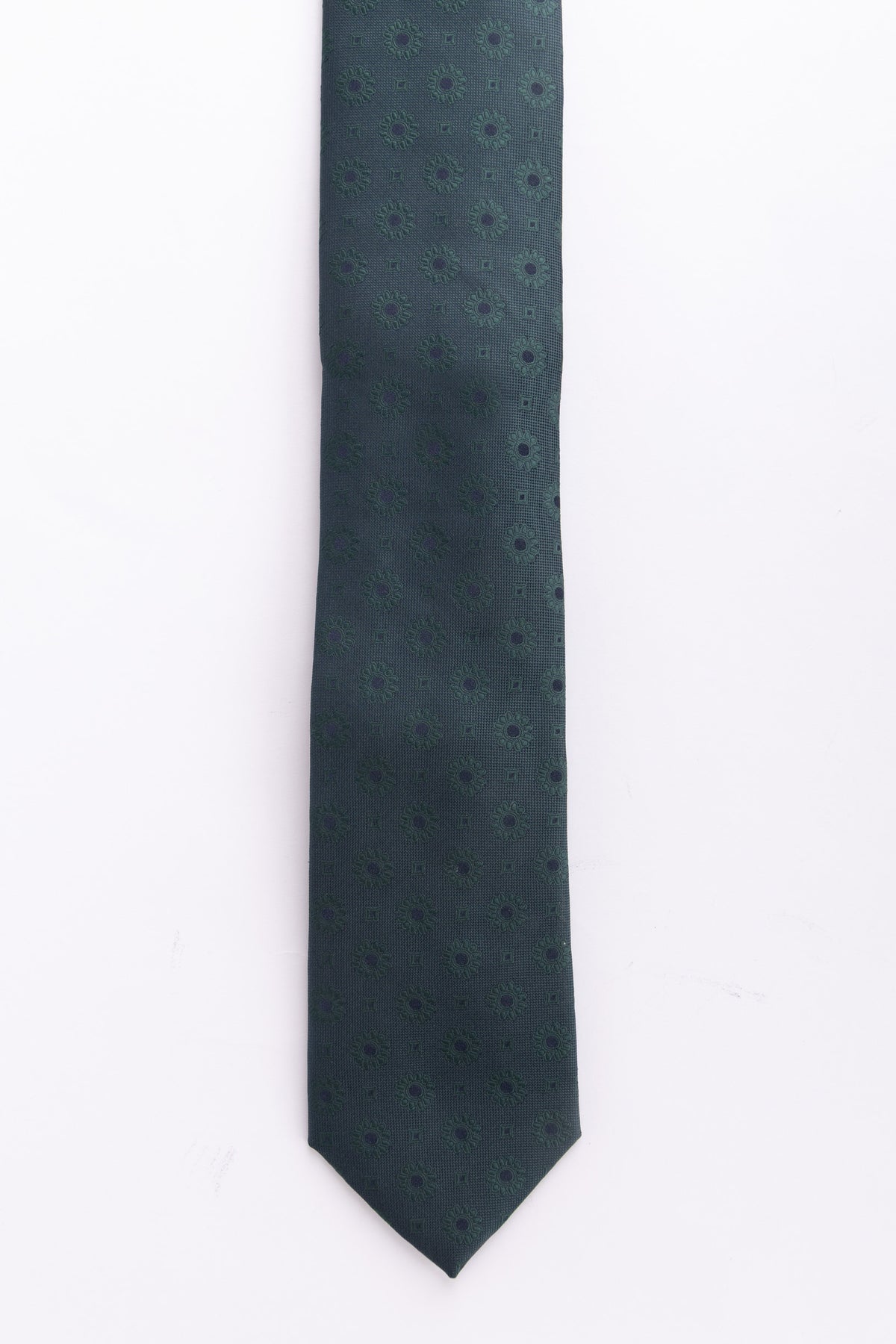 D GREEN