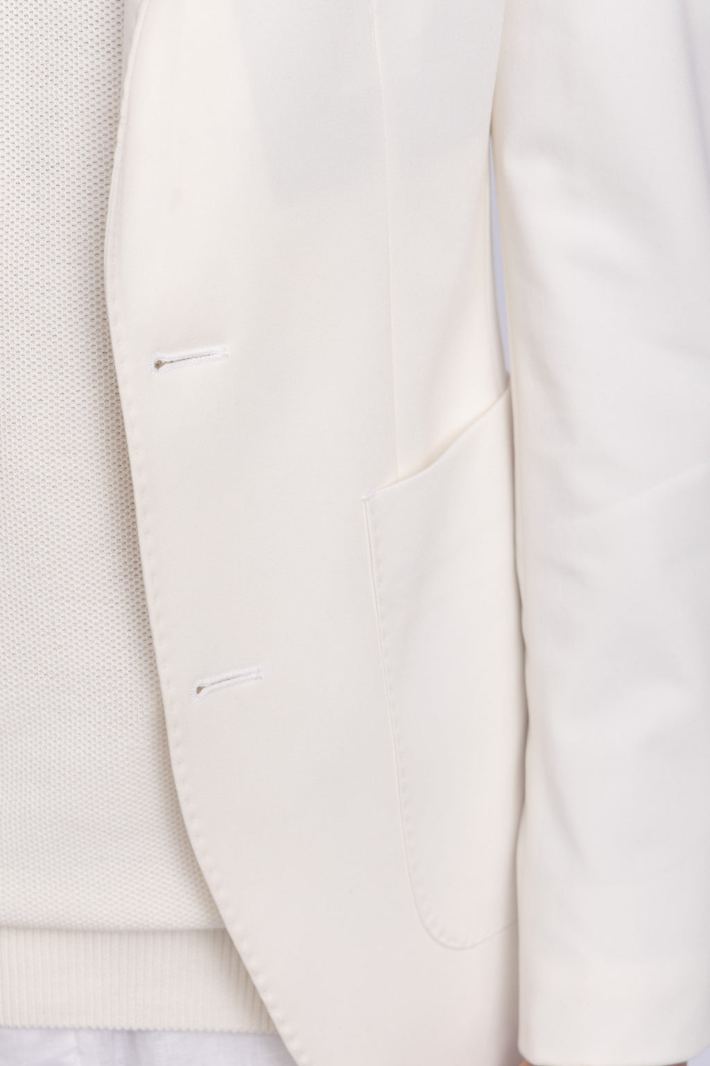OFFWHITE