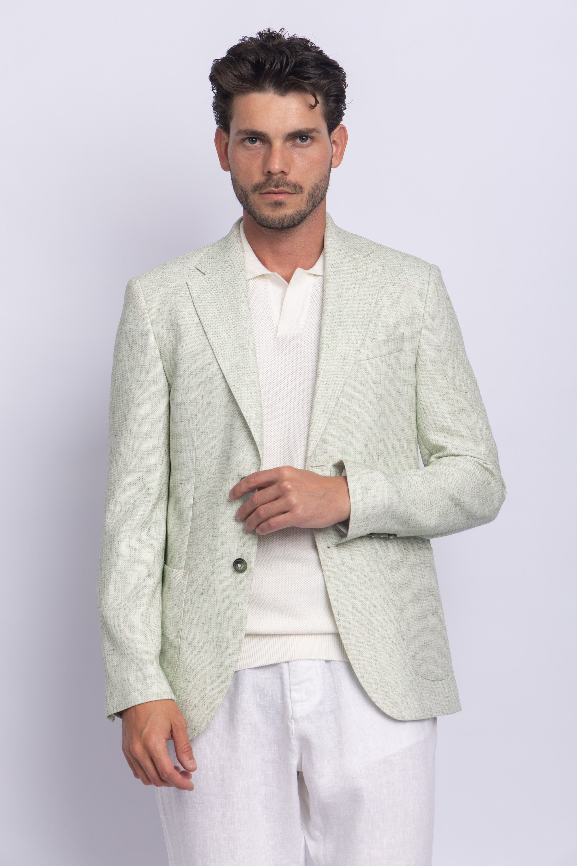GREEN
