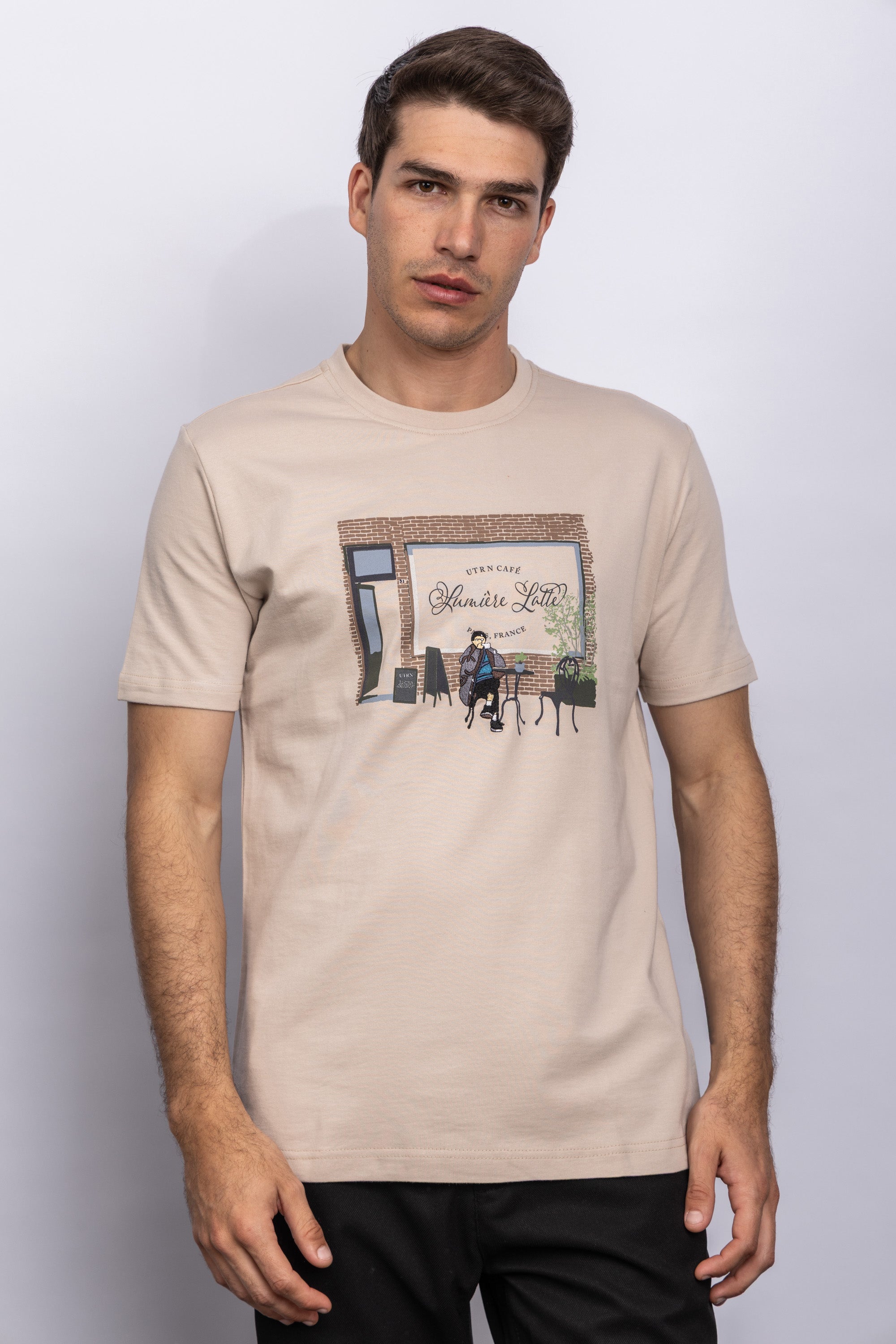 BEIGE الصورة الرئيسية
