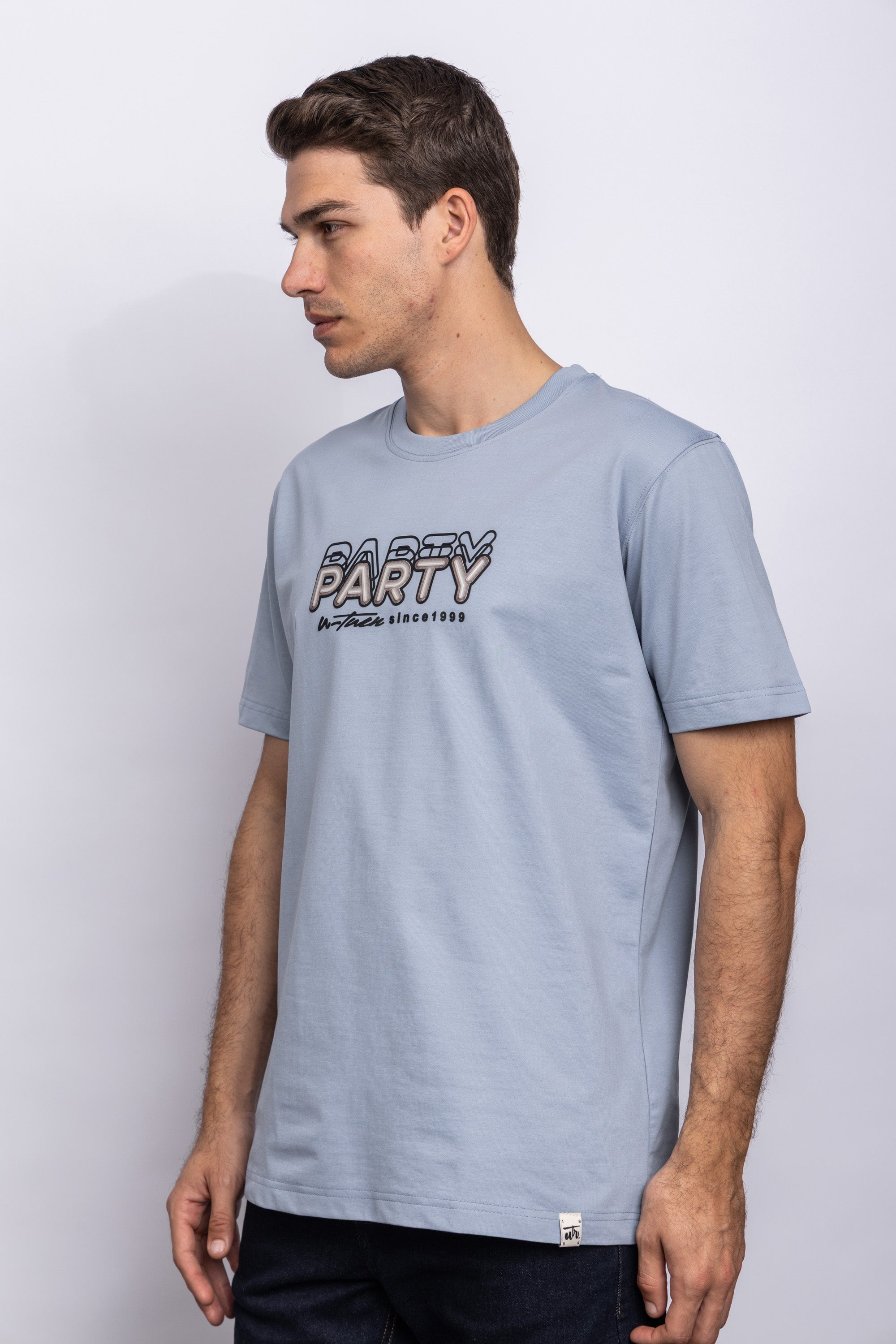 ROUND NECK CASUAL T-SHIRT الصورة الثانوية