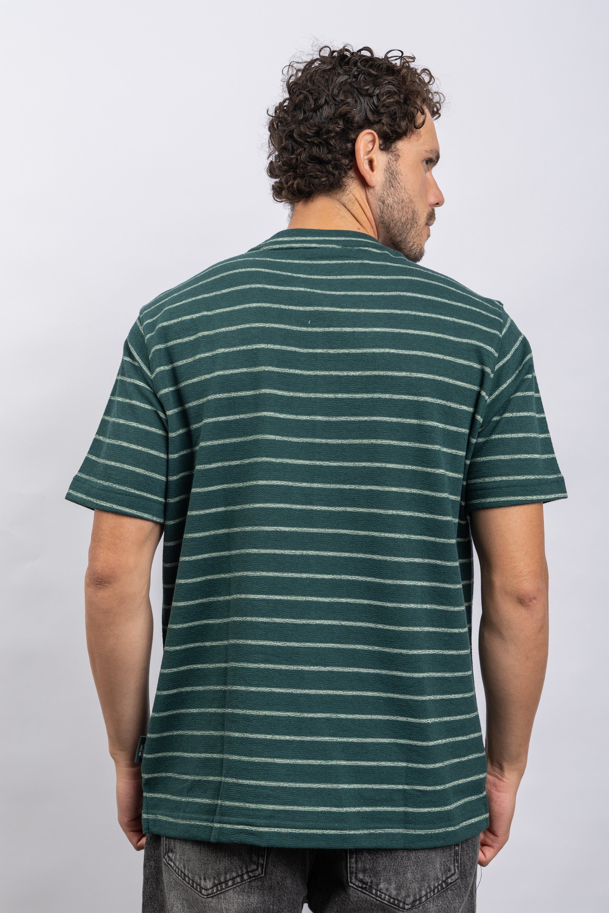 D GREEN