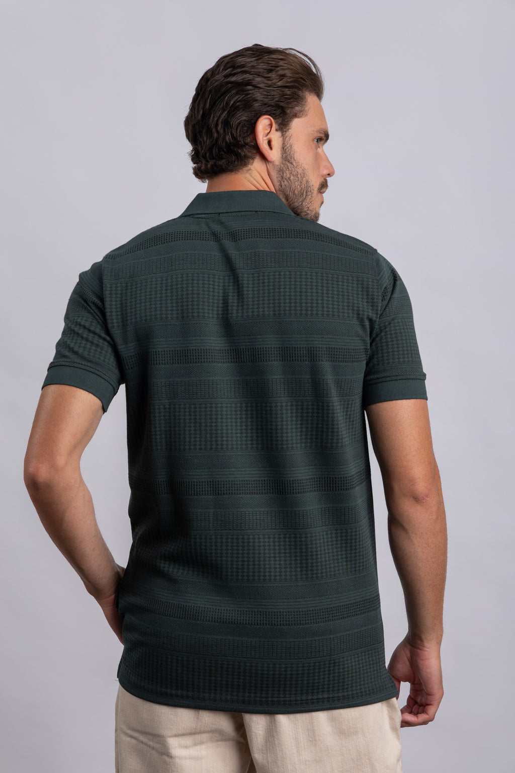 D GREEN