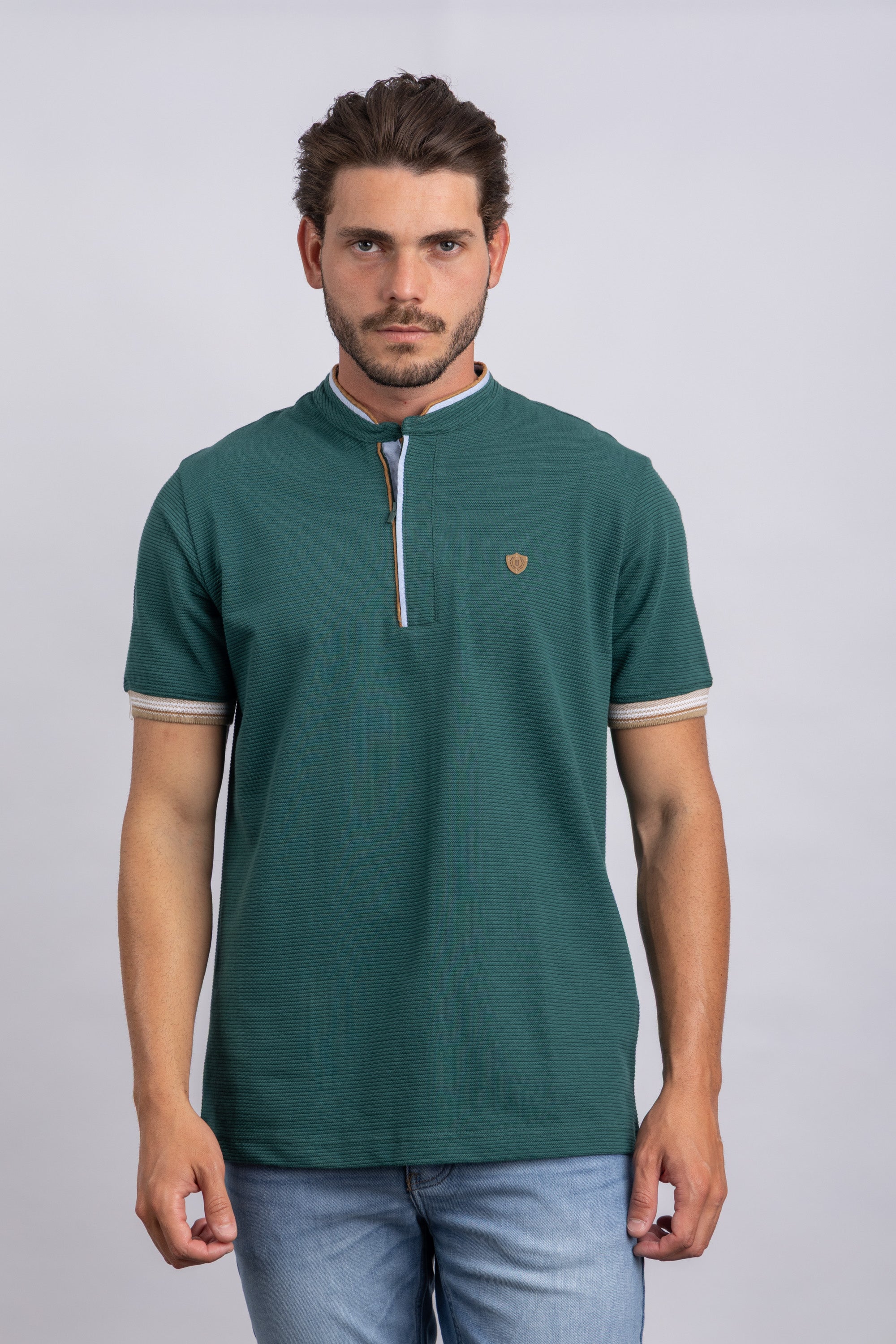 D GREEN