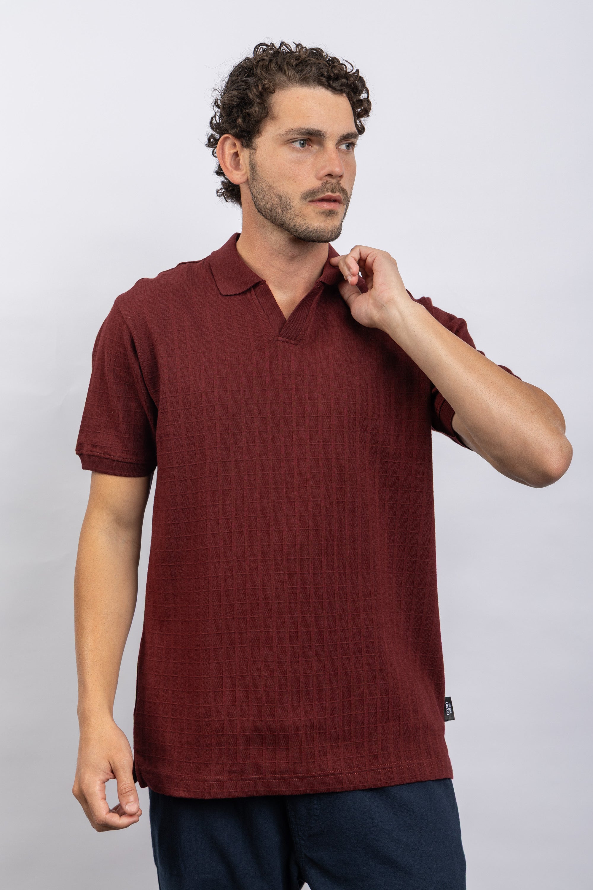 MAROON Main image