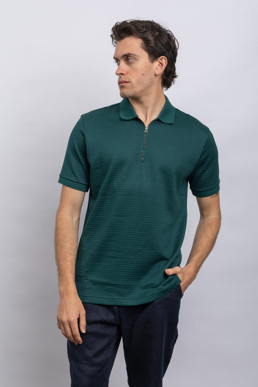 D GREEN