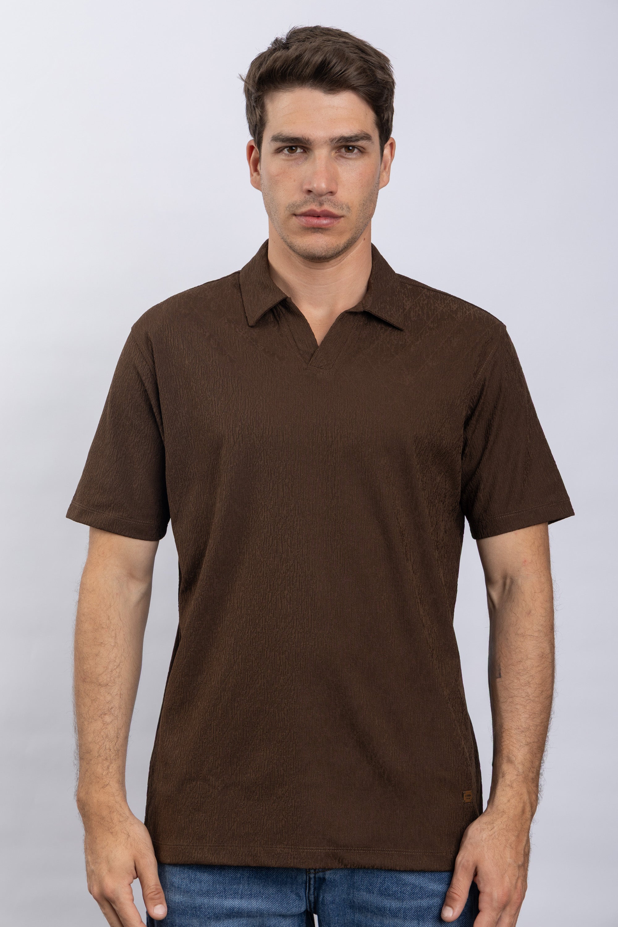 BROWN الصورة الرئيسية
