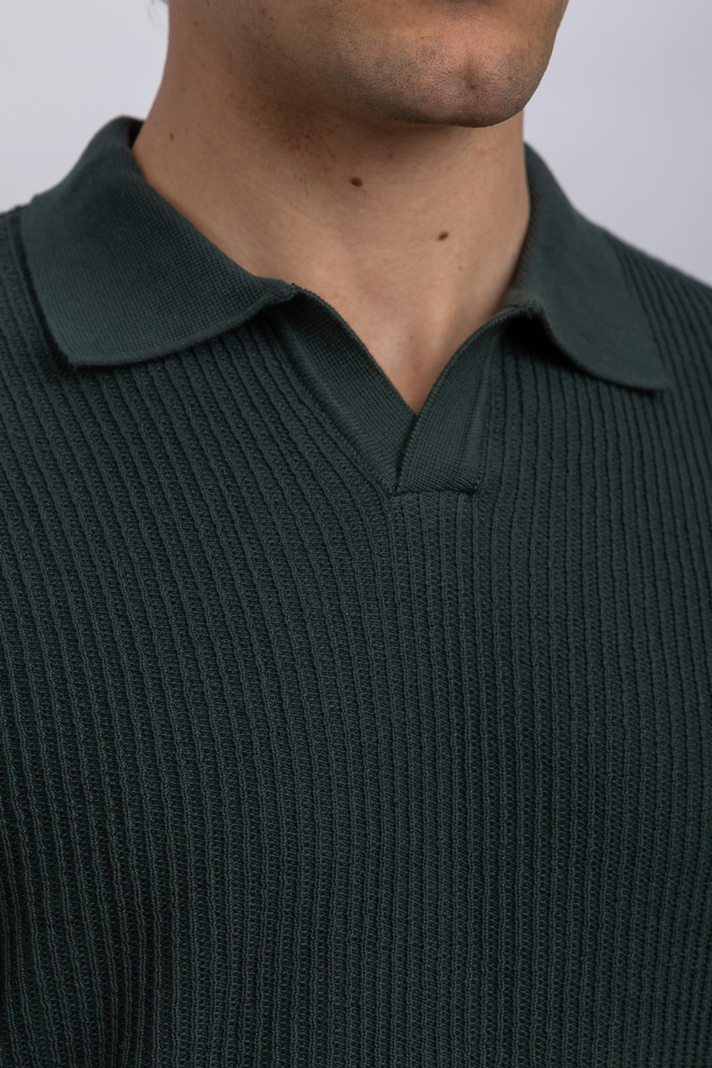 D Green