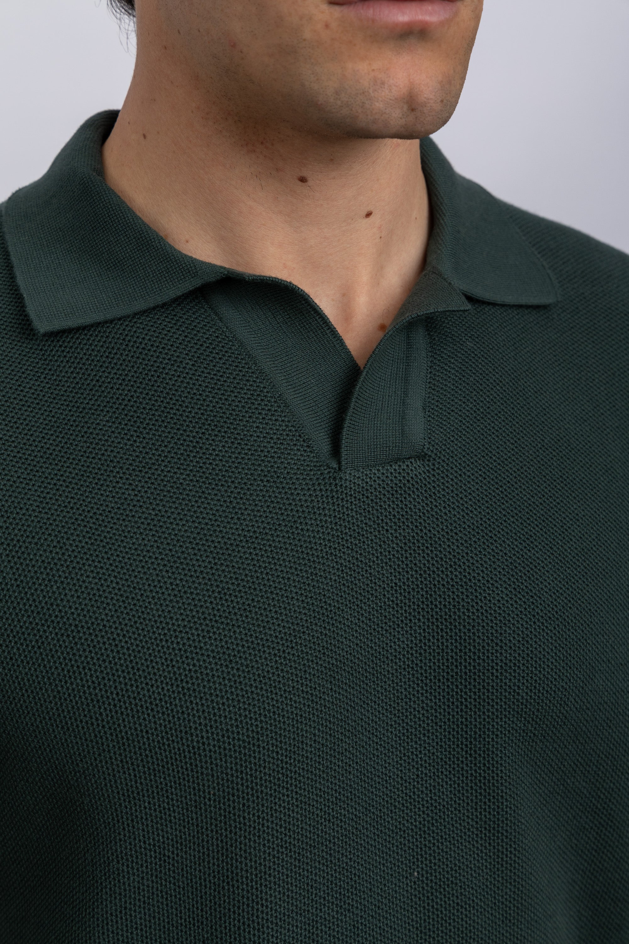 CASUAL POLO SHIRT الصورة الثانوية