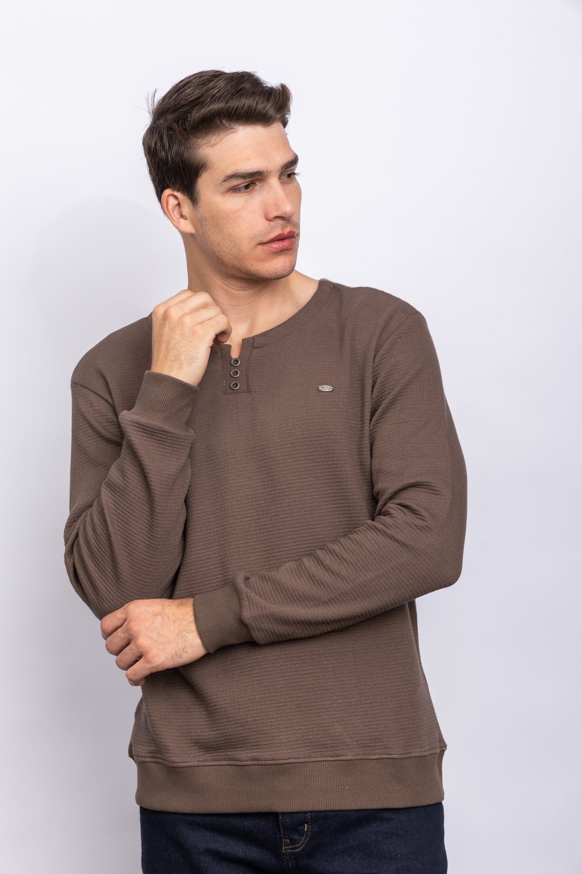 BROWN Main image