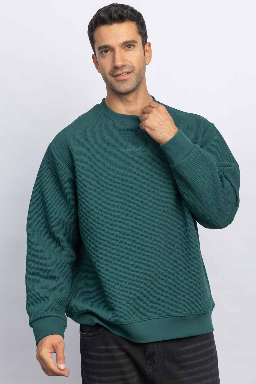 D GREEN