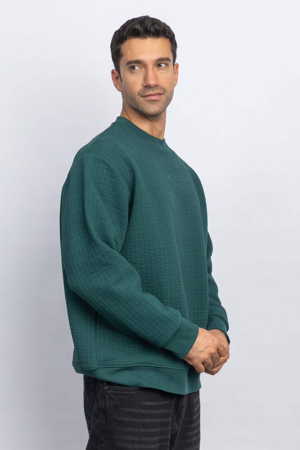D GREEN