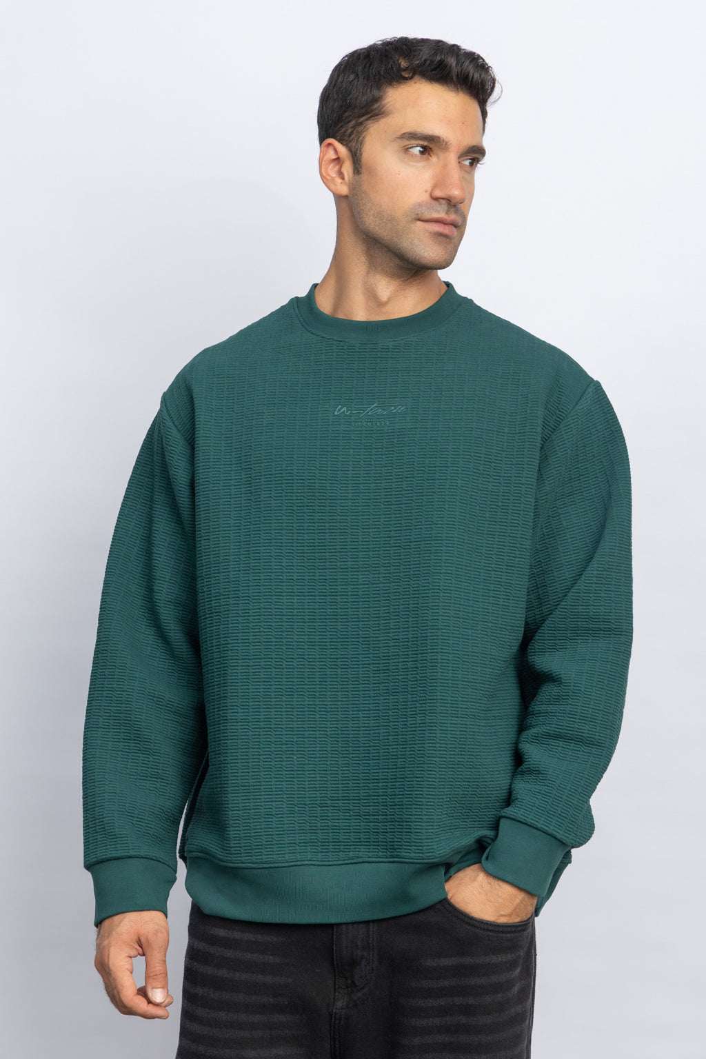 D GREEN