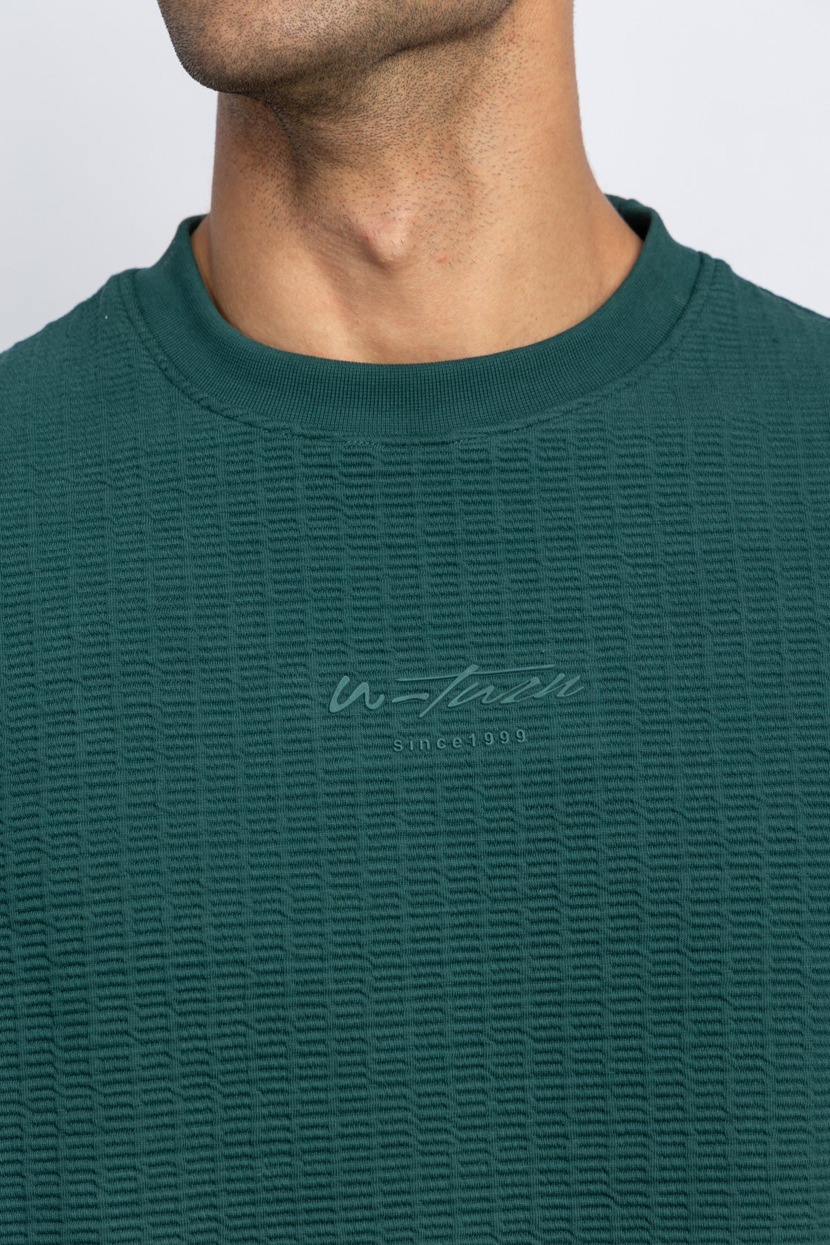 D GREEN