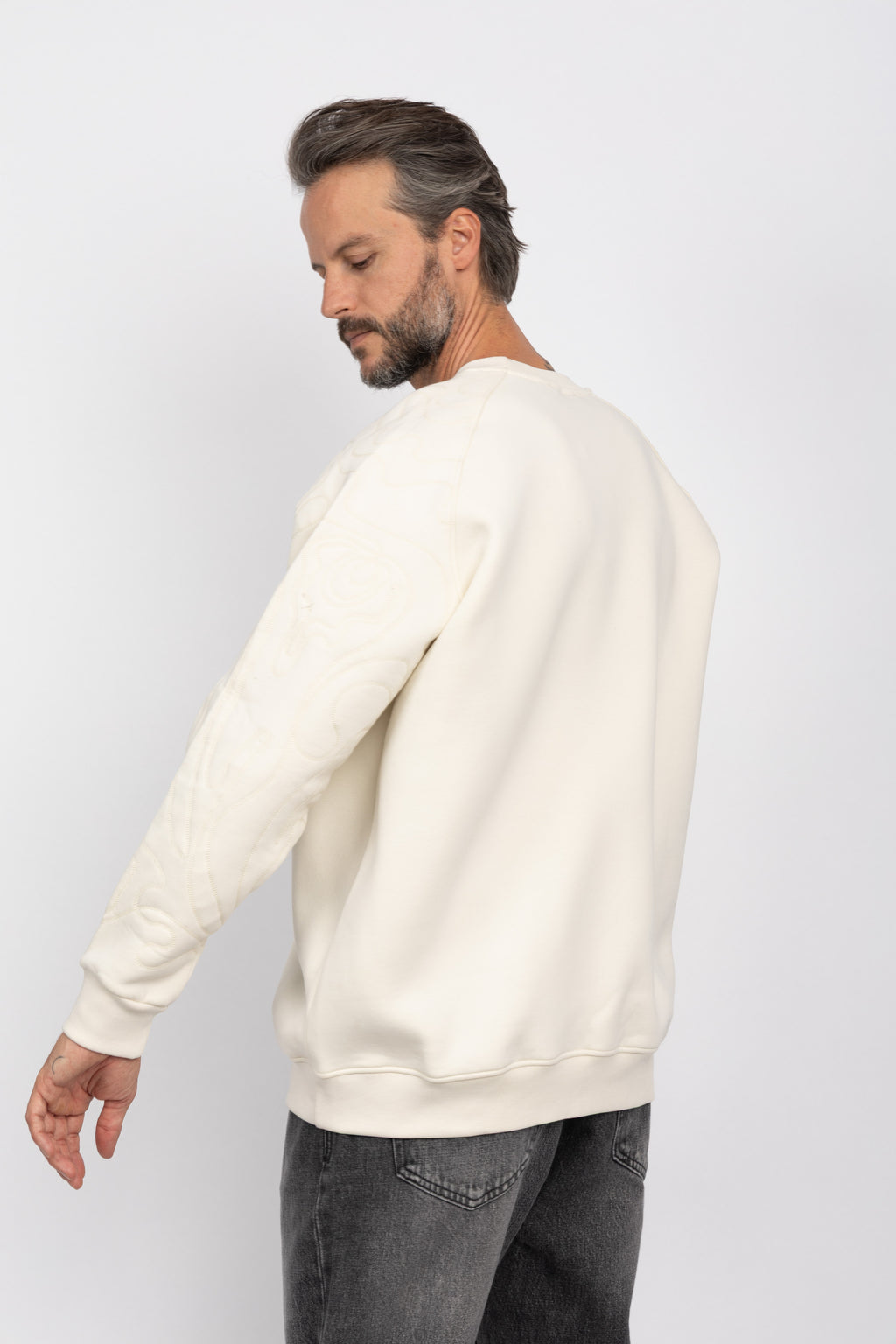 OFFWHITE
