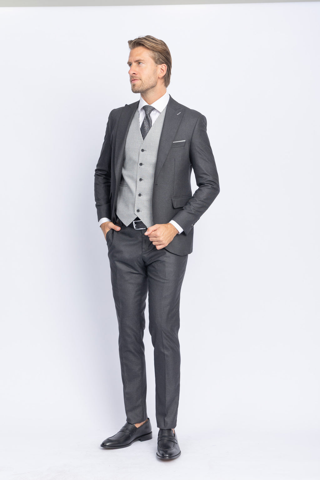 BLK GREY