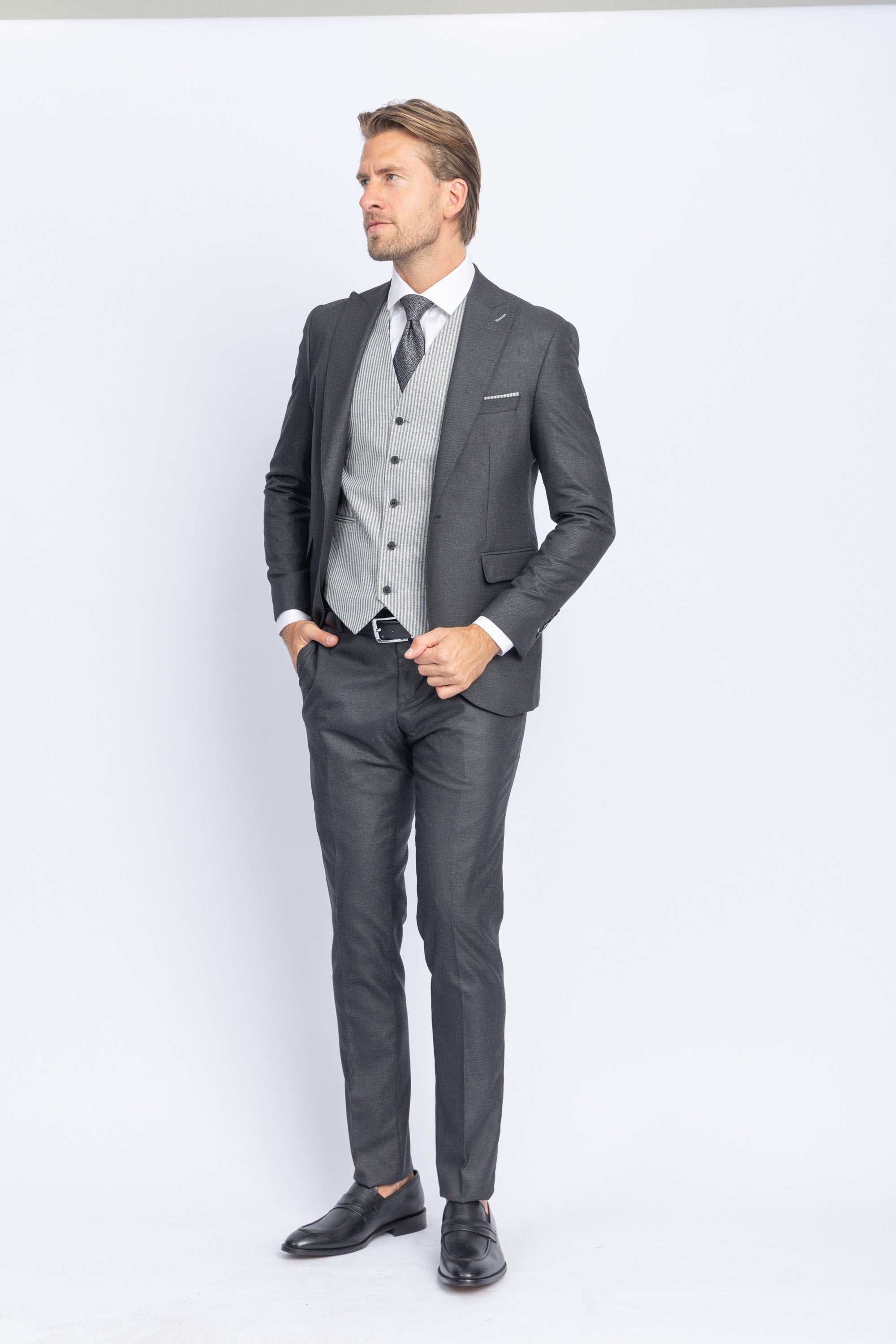 BLK GREY