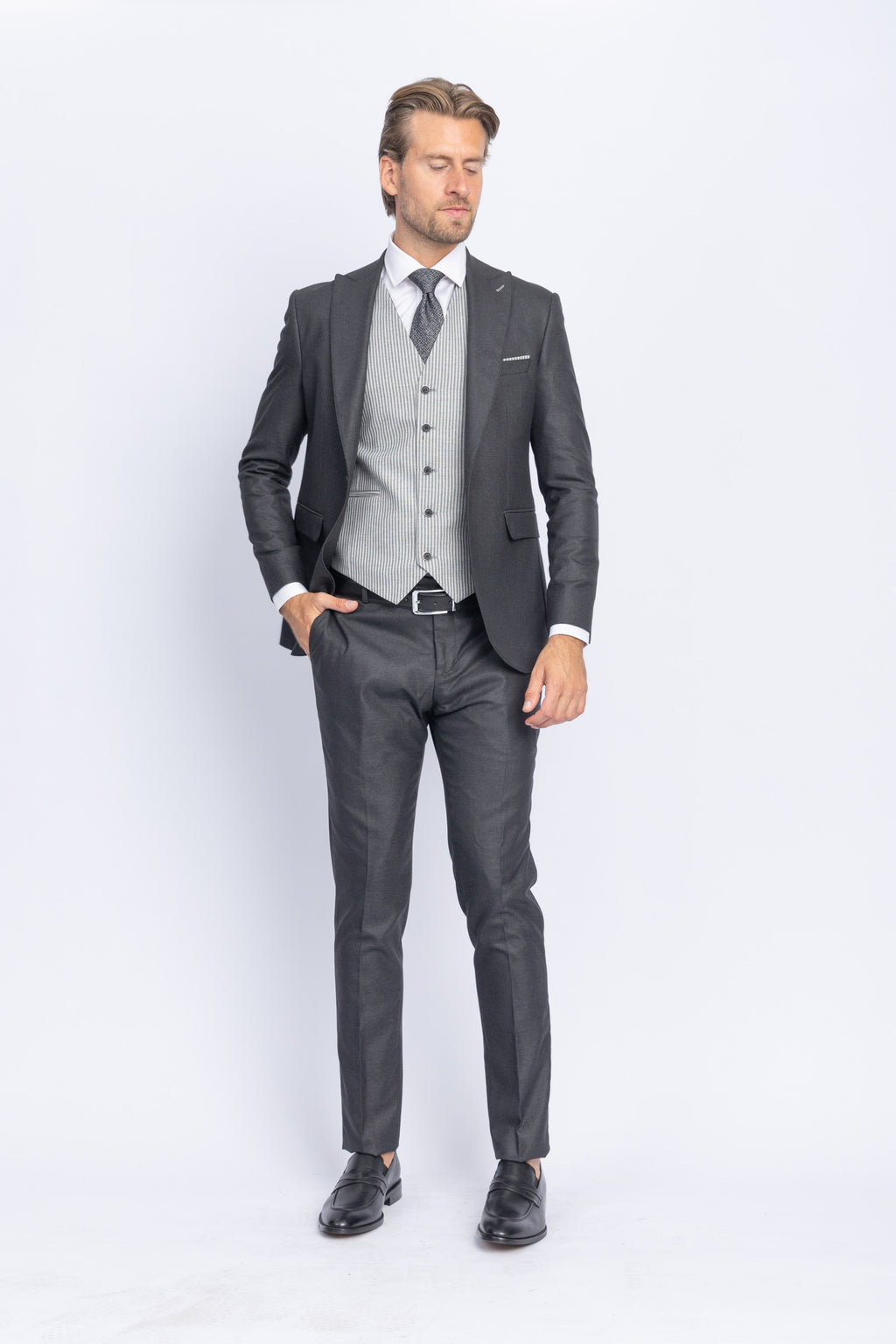 BLK GREY